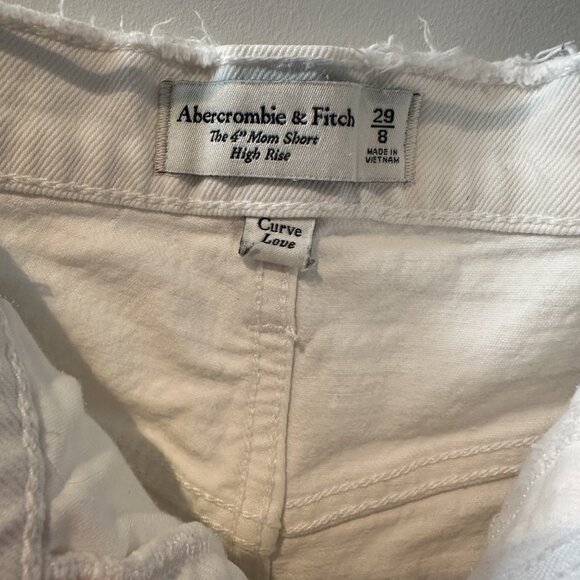Abercrombie High Rise White Shorts (Size 8) - Picture 2 of 2